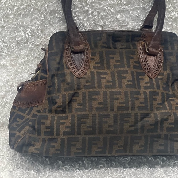 FENDI Tobacco Zucca Chef De Jour Canvas/Leather Medium Tote Bag - Picture 2 of 16